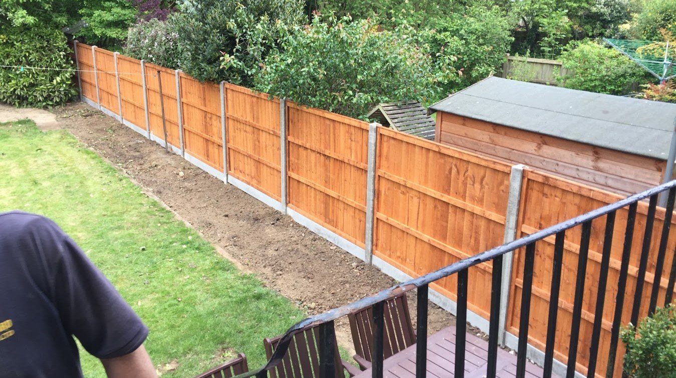Deck & Fence Builder in Loughton, Essex